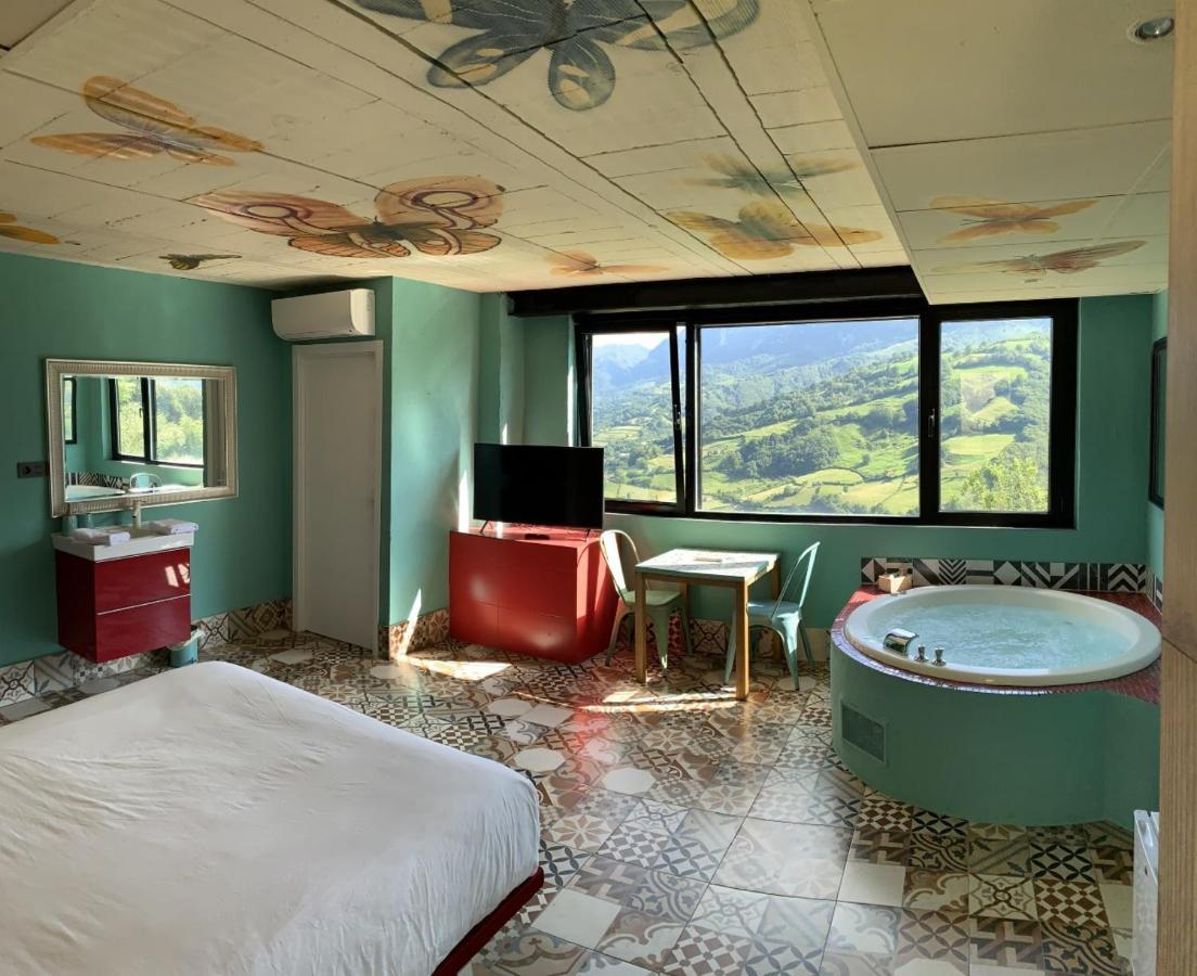 La Aldea Sonada Hotel Oviedo Luaran gambar