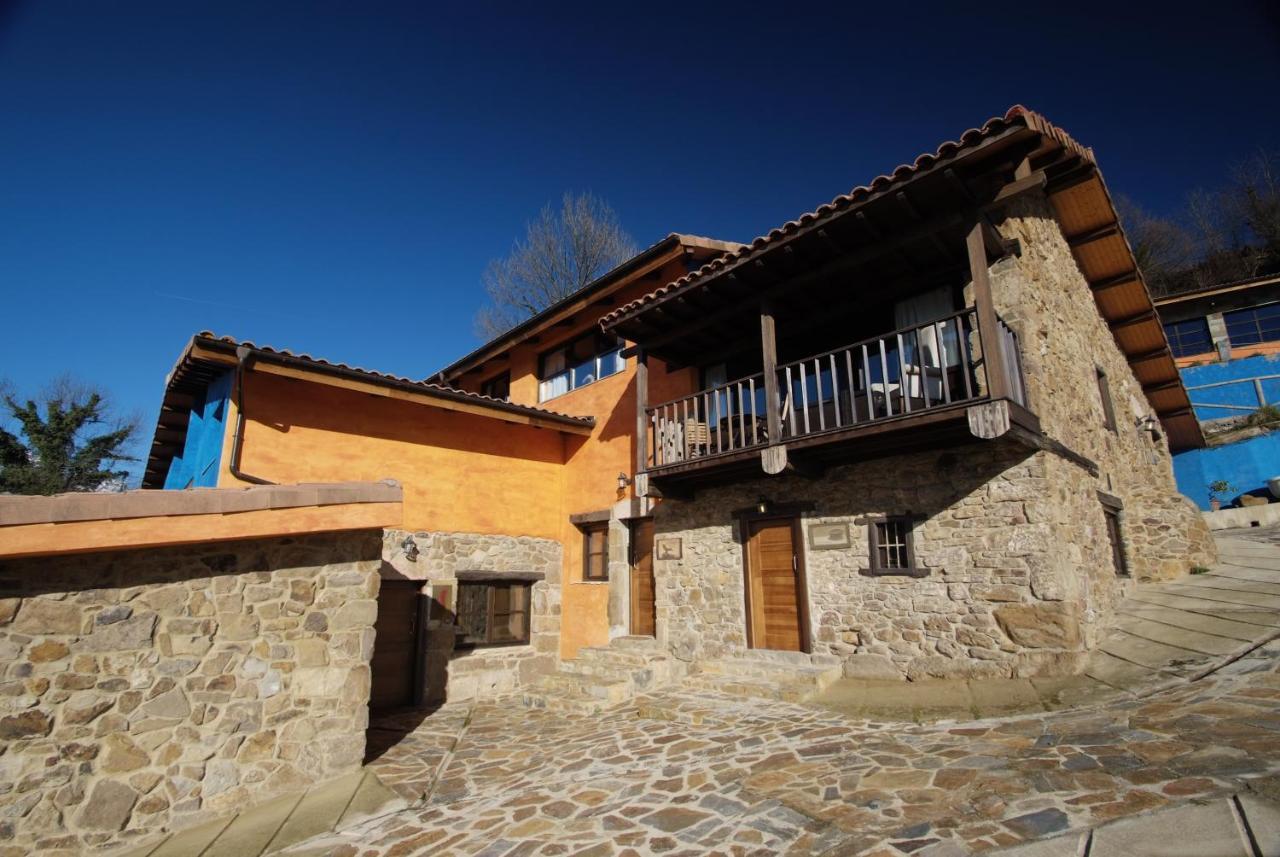 La Aldea Sonada Hotel Oviedo Luaran gambar